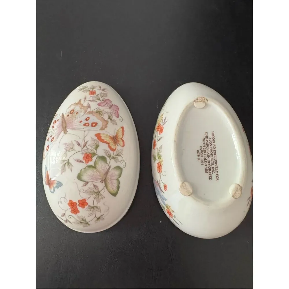 Vintage 70’s 22k Gold Avon Butterfly Floral Egg Shaped Trinket Jewelry Box Boho
